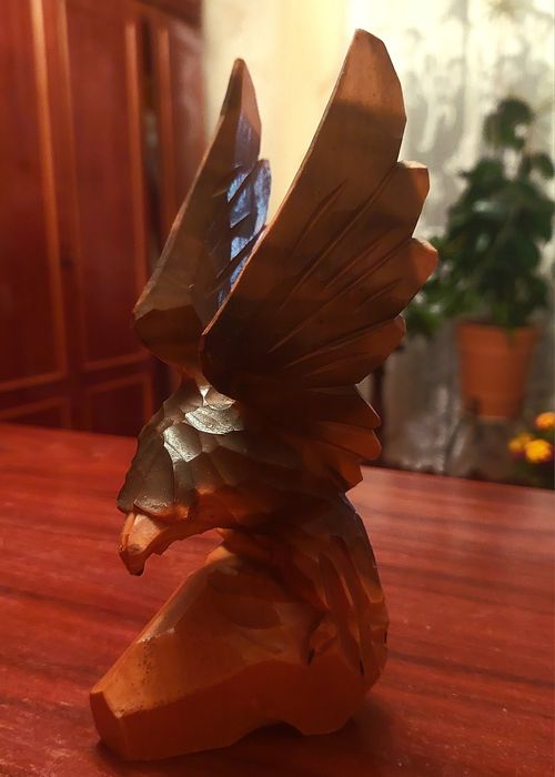 Статуетка орла (ручна робота)
