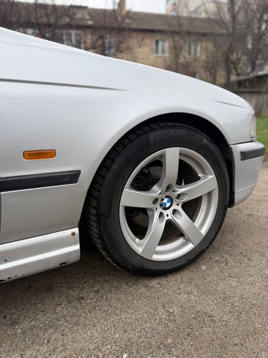 Продам бмв Е39 2.0 бензин