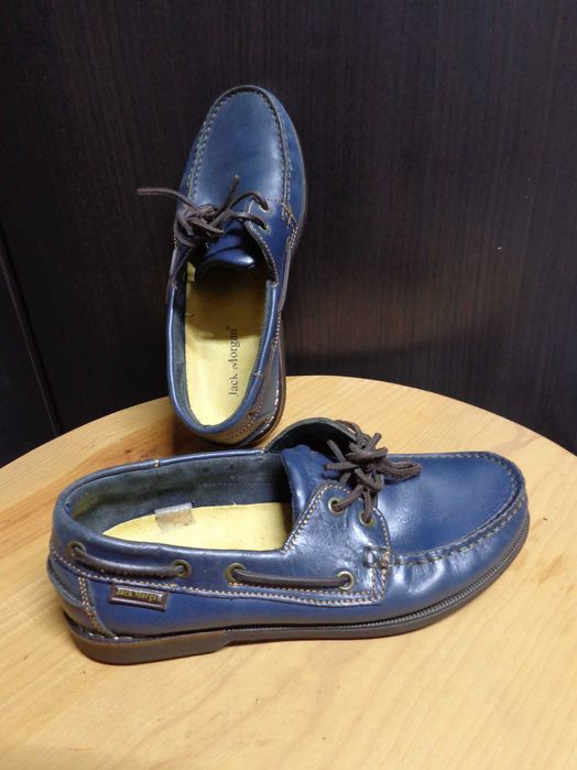 Sapatos vela azuis