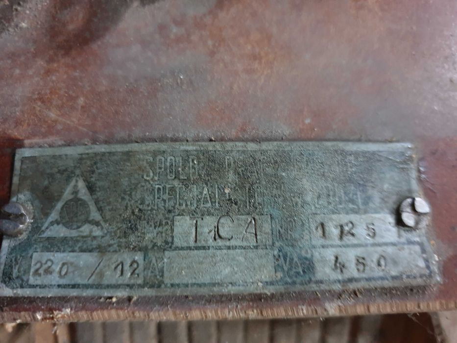transformator 220 / 12 V