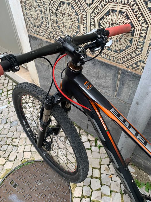 Bicicleta BTT eleven