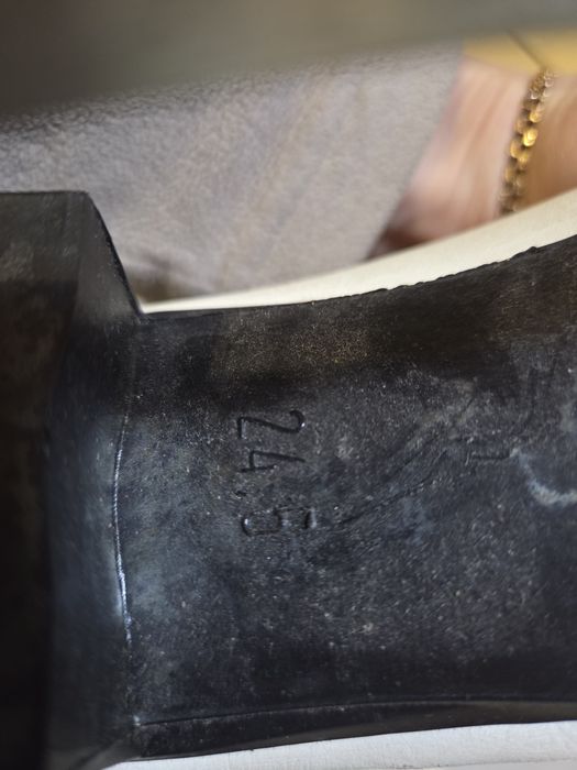 Коньки   37-38 ковзани