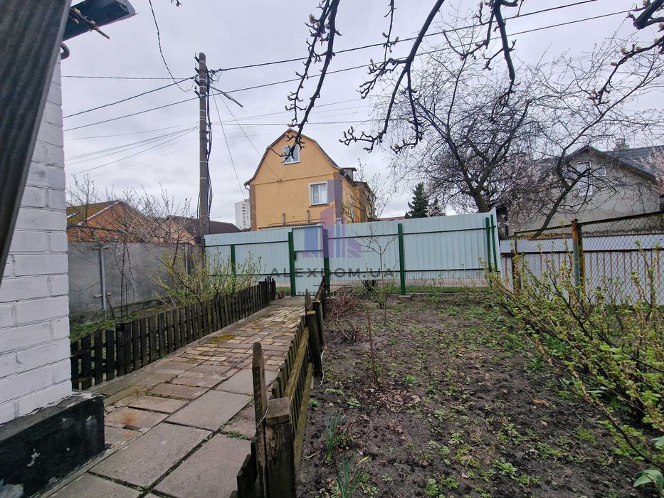 Продається ½ будинку вул. Малої Любові (Станюковича), 4-А Чернігівська