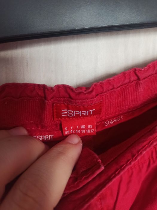 Krótkie spodenki, Esprit, szorty