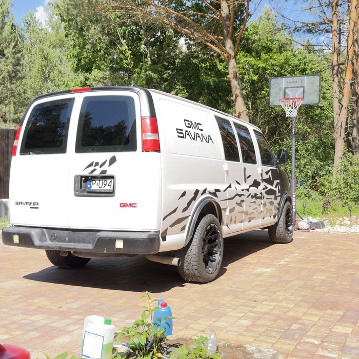 GMS Savana 4.8 2015 r