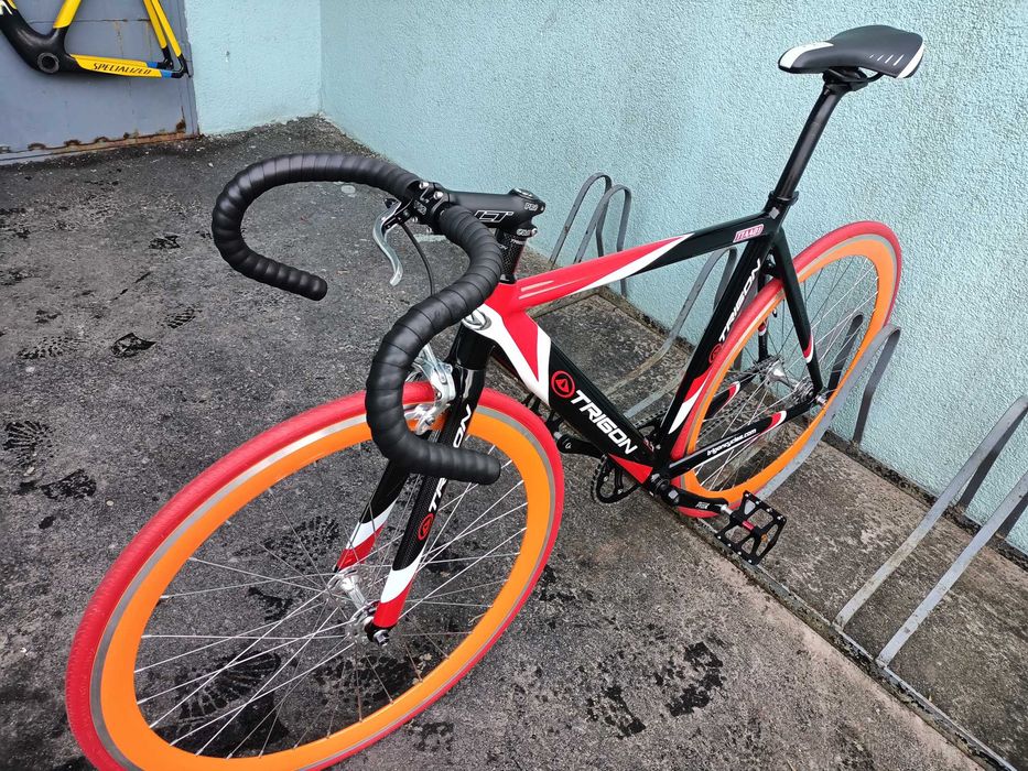 Single speed z hamulcem, ostre kolo TRIGON TTAA