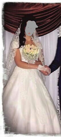 Весільна сукня