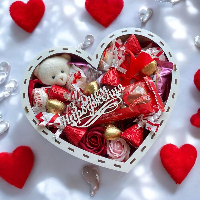 Бокс подарунок на день народження, подарунок дівчині, подрузі, сестрі