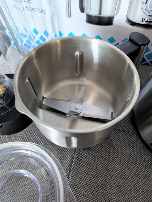 Blender kielichowy YOER szklany 4w1 młynek bidony 2,4L 1800W stal INOX