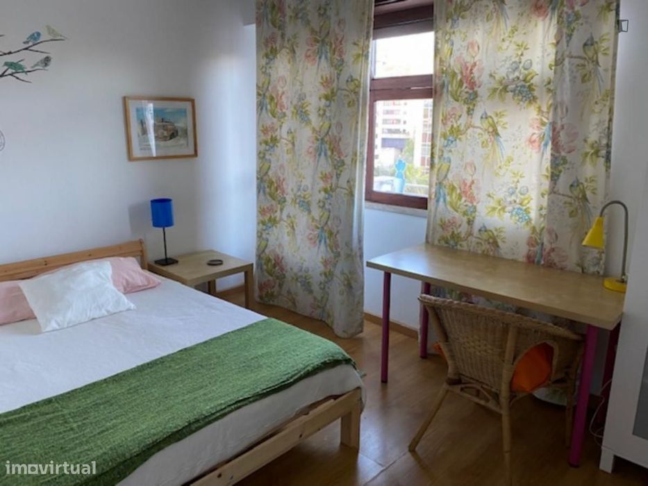 Apartamento com 2 quartos - localizado em Telheiras Lisbon