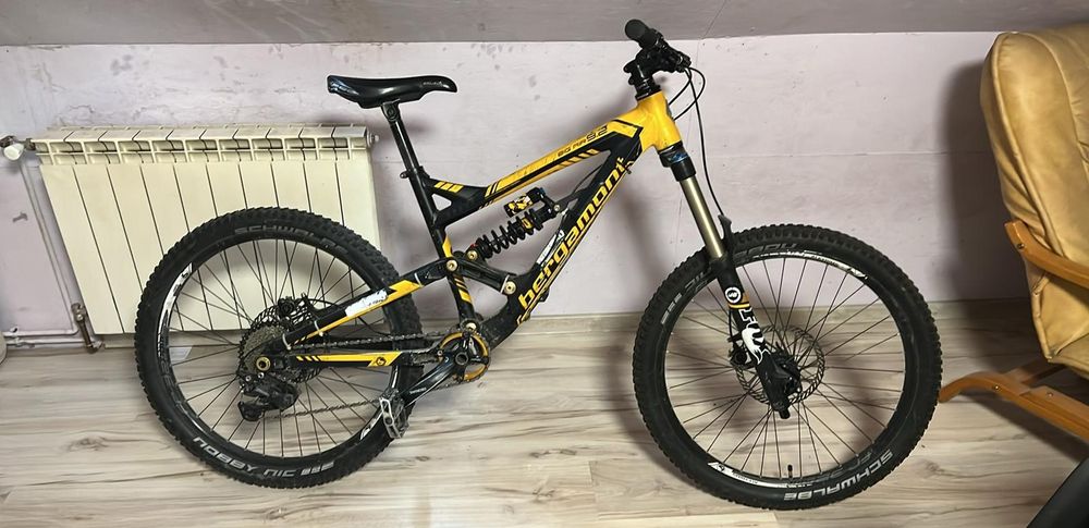 rower DH/FR BERGAMONT BIG air 9.2