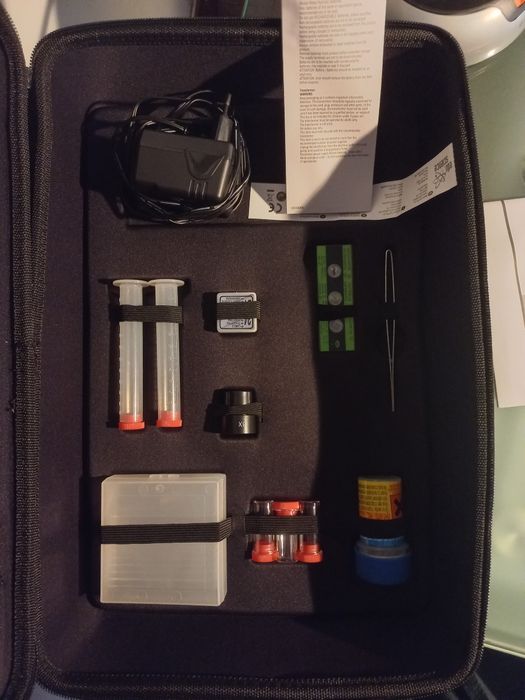 Microscópio + Material
