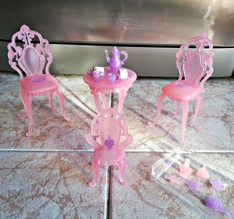 Barbie Rayla e o Pégaso Mágico + Acessórios do Palácio