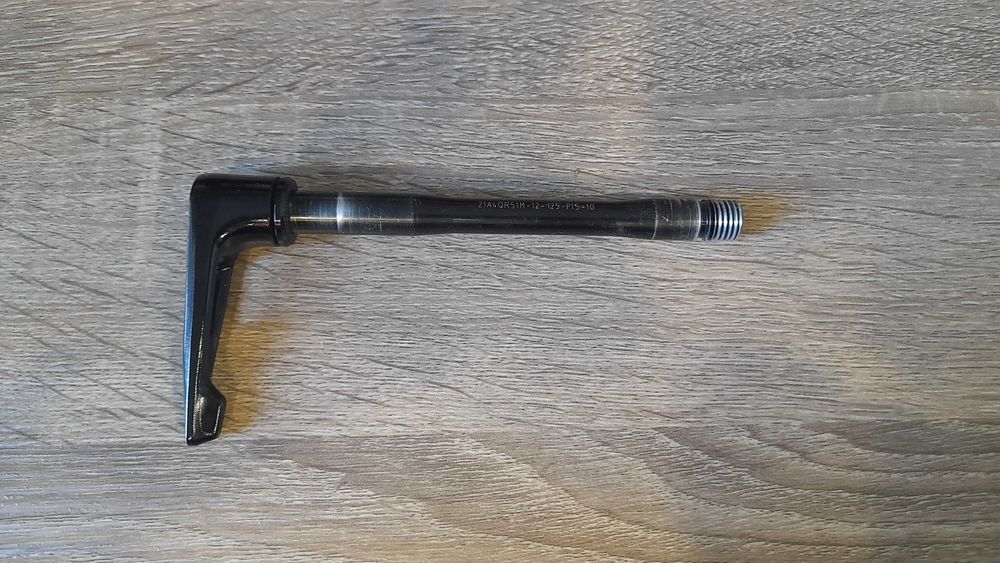 Вісь втулки пер. Cannondale Lever Maxle K83038, 100х12 125мм