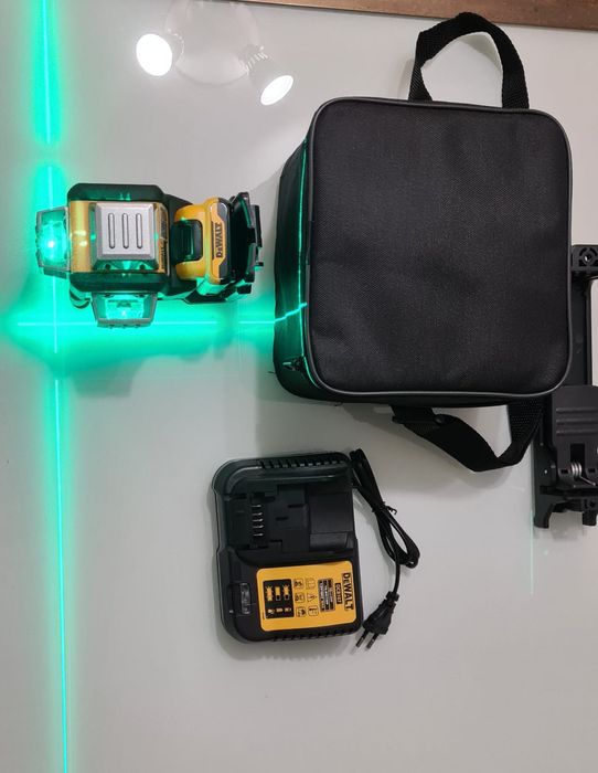 Nivel laser dewalt completo