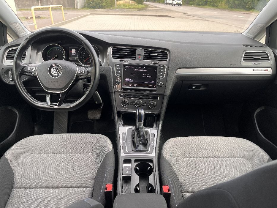 Volkswagen e-Golf 2014 VIN WVWZZZAUZFW900776 фото оголошення 5 з 24