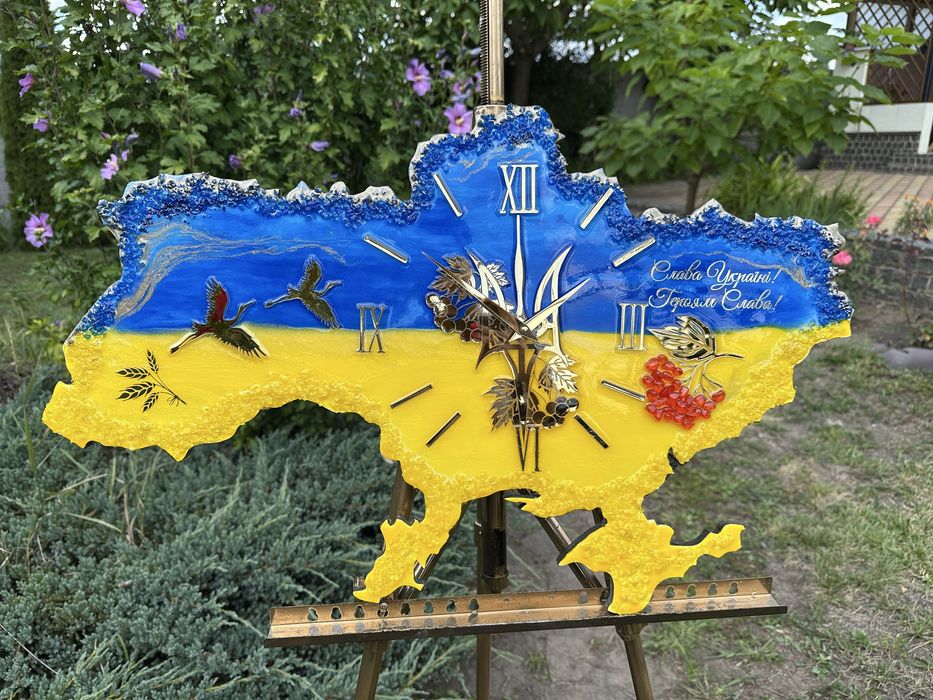 Мапа України, Карта Украины, годинник з смоли