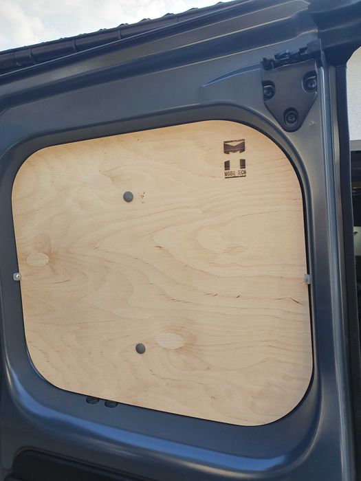 Podłoga obicia boczne Berlingo Partner Combo Proace City