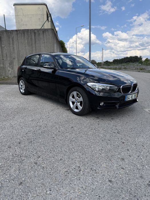 BMW Série 1 (116d efficientdynamics line Sport)
