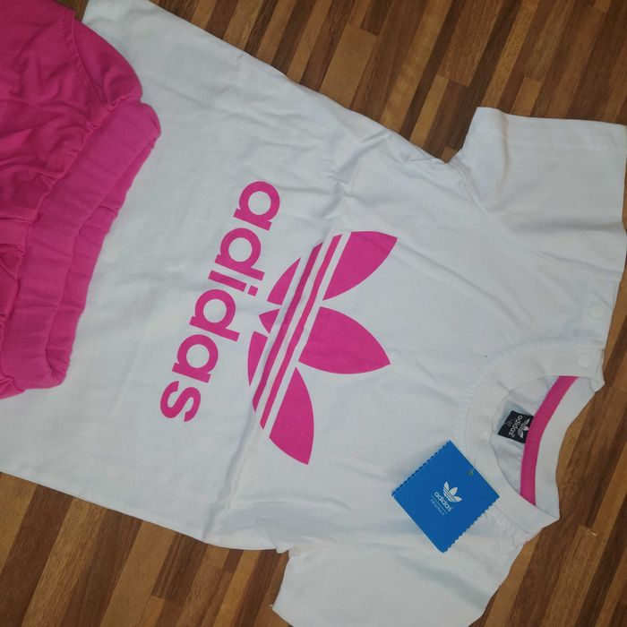 Спортивный летний костюм