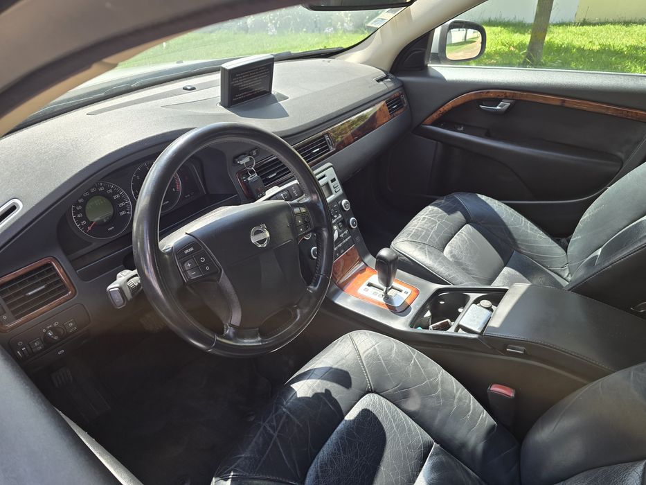 Volvo S80 2.4D 185 cv D5