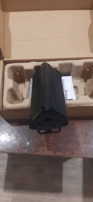 Продам новий PoE-репитер D-Link DPE-302GE