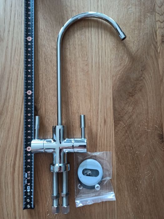 Kranik podwójny, prosty, chromowany do filtra wody, odwrócona osmoza.