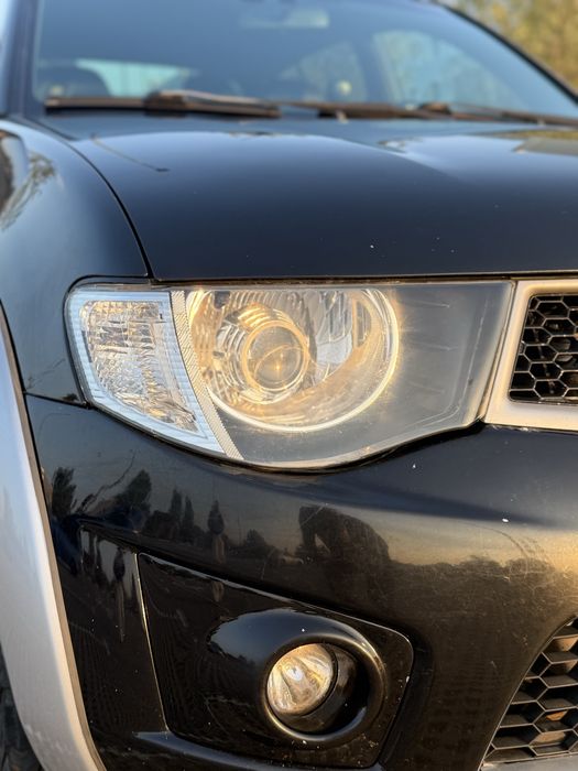 Продам пікап, mitsubishi l200 2.5 дизель