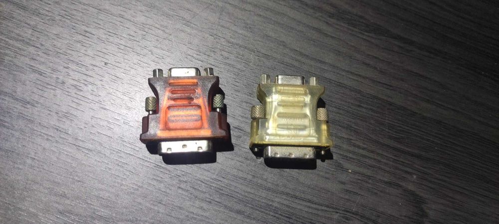 Adaptadores DVI para VGA