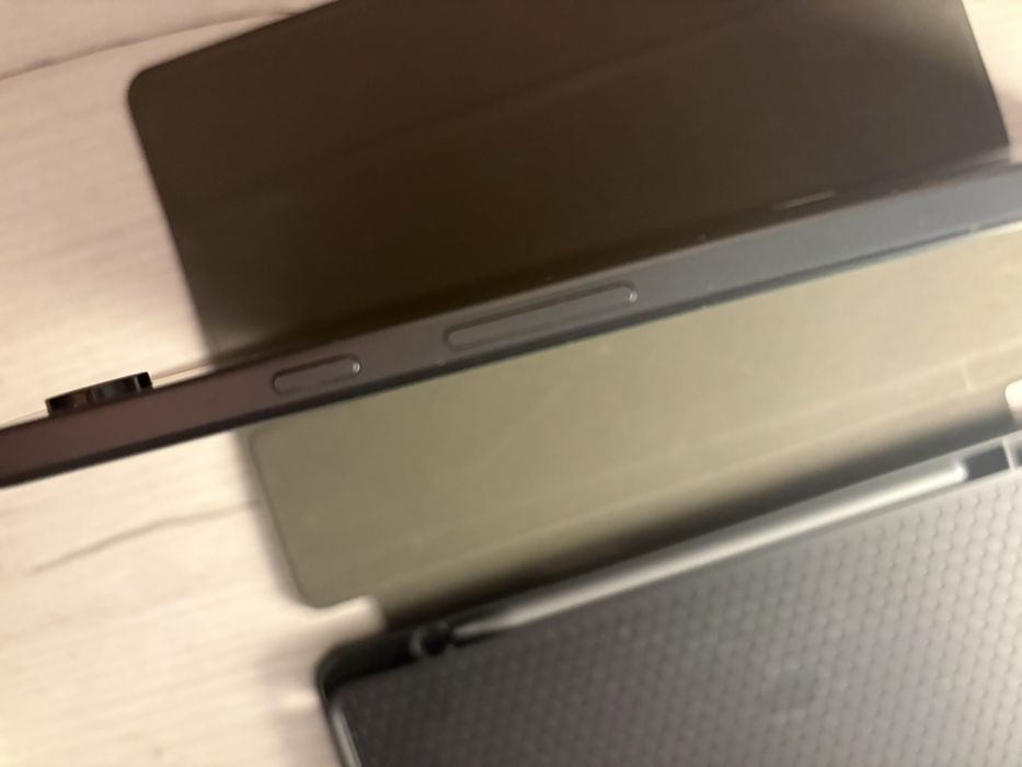 Tablet Samsung Galaxy Tab A9 + rysik + etui + szybka hartowana