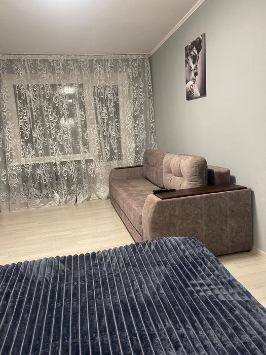 Подобово 1к квартира, 4 спал. місця. Свіжий ремонт!