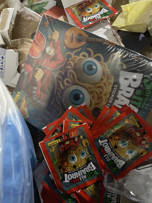 Lote de cromos Panini + stickers vários