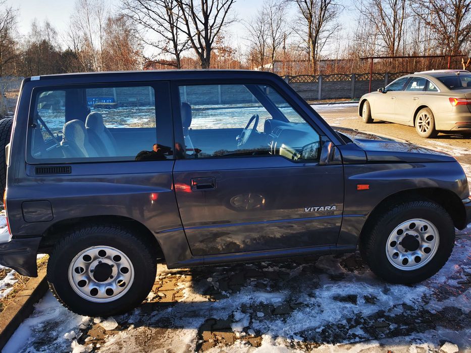 Sprzedam odrestaurowaną Suzuki Vitara I