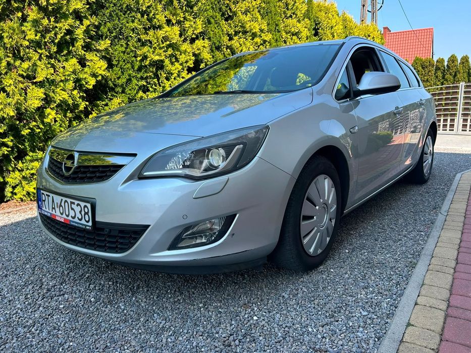 Opel Astra Opel Astra J