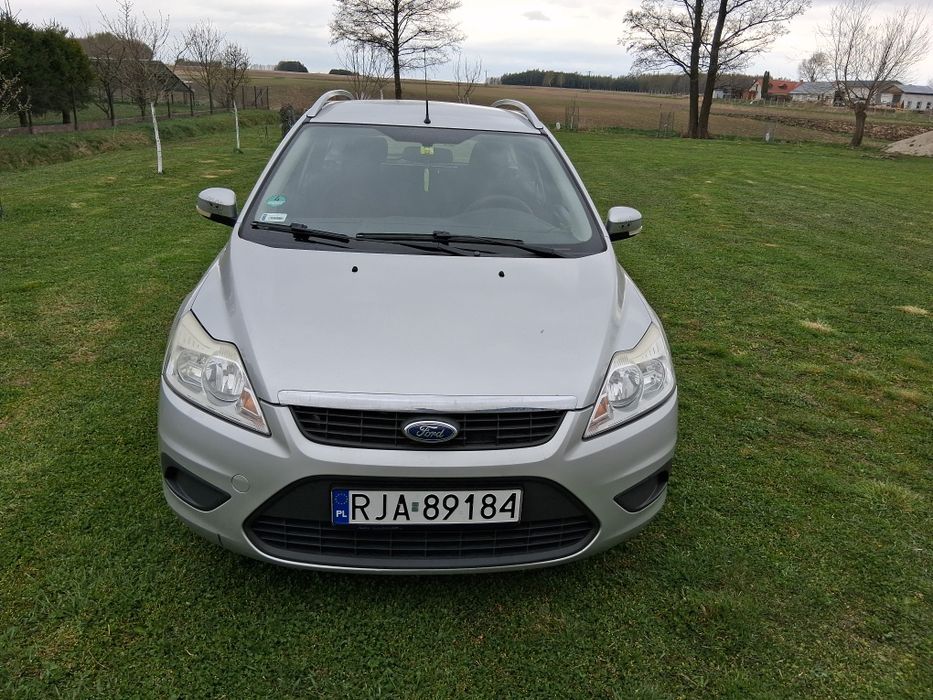 Ford focus 1.6 benzyna