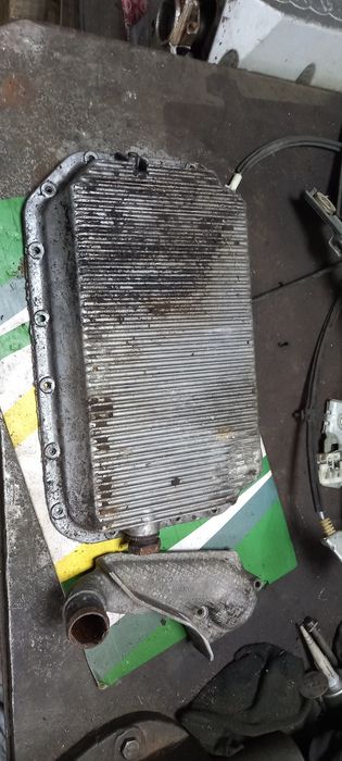 Піддон ауді а6 с4 2.6,бензин