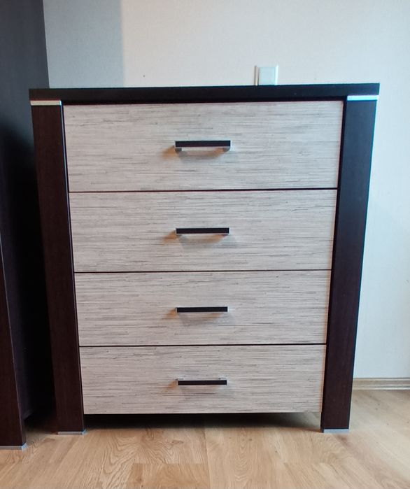 Komplet mebli pokojowych