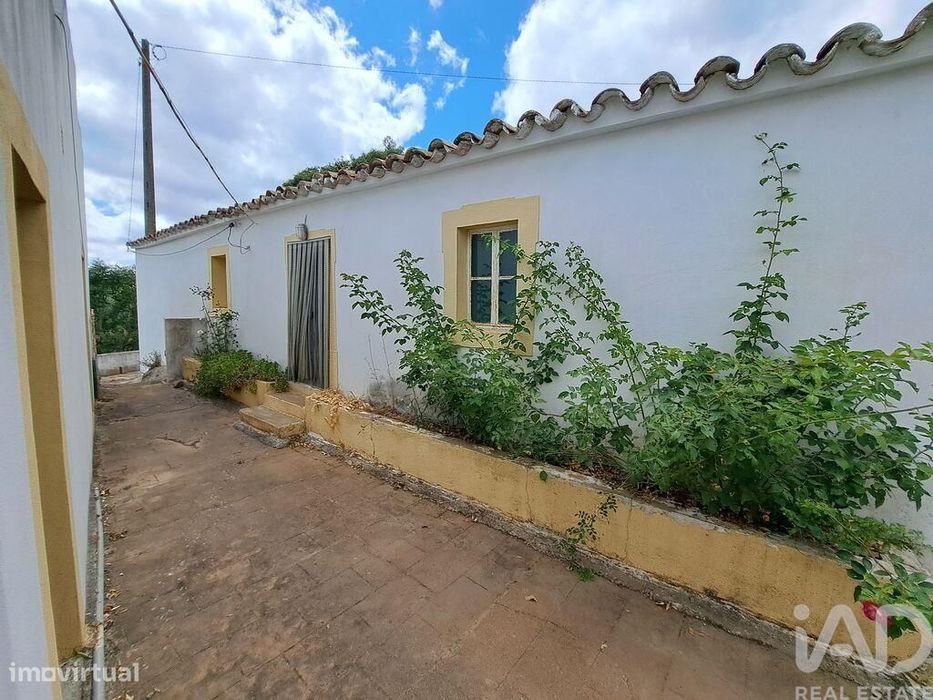 Casa de aldeia T2 em São Brás de Alportel de 89,00 m2