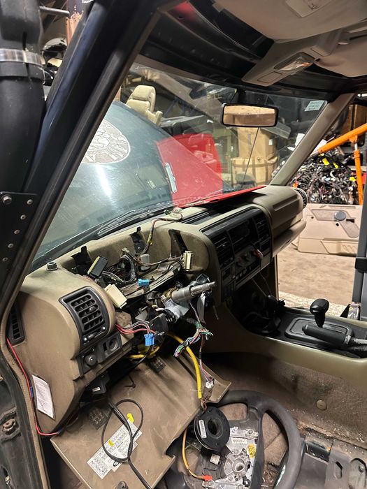 Land Rover Discovery 300 peças usadas proteções de faróis