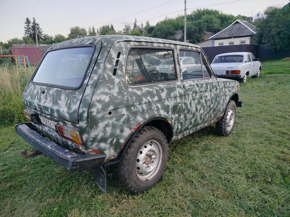 Продам ниву в нормальному стані