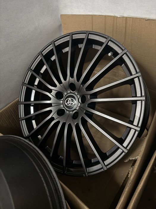 Aluflegi 5x114.3 19” Toyota Avensis Camry C-hr Highlander Rav 4 Prius