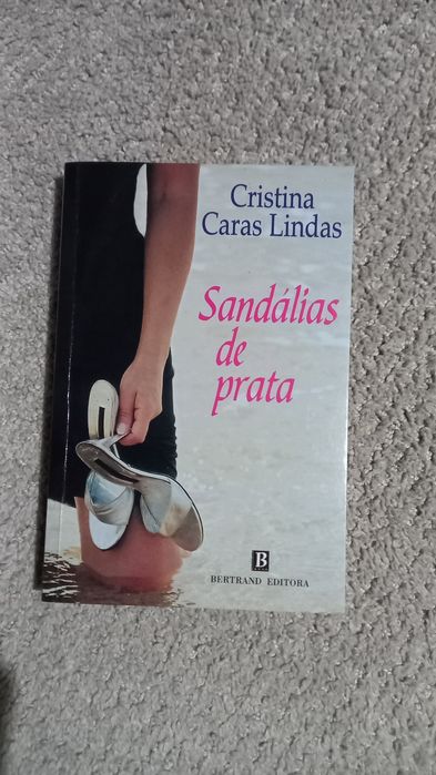 Vários livros,  novos.