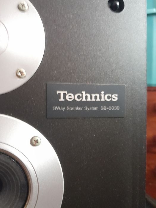 Colunas de som technics