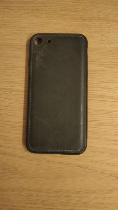 iPhone 8 64 GB com caixa