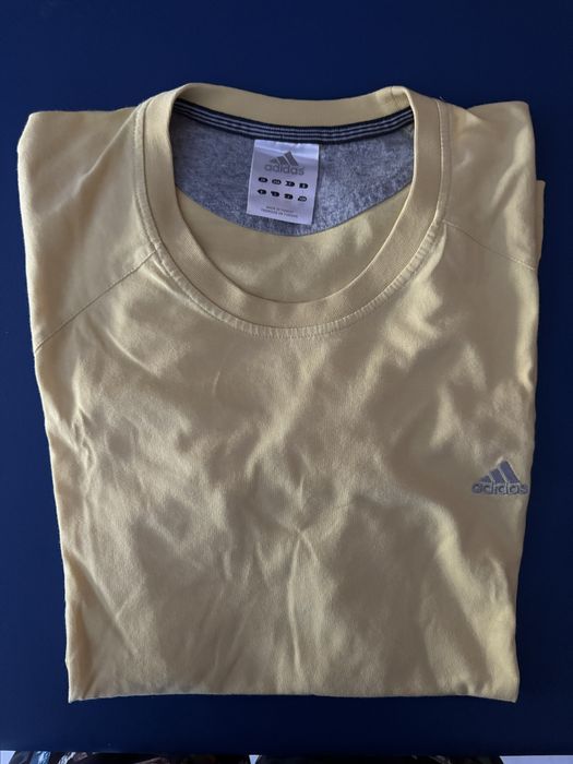Tshirt marca adidas