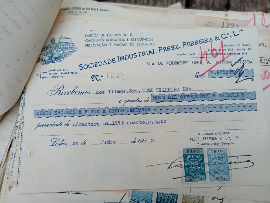 Lote de documento antigos anos 40 e 50