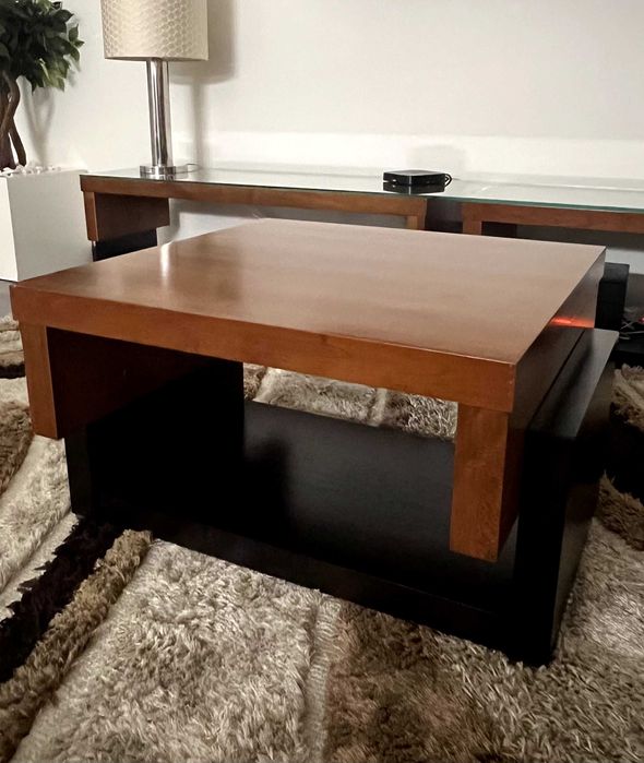 Mesa de televisão e mesa de centro em madeira cerejeira e mogno