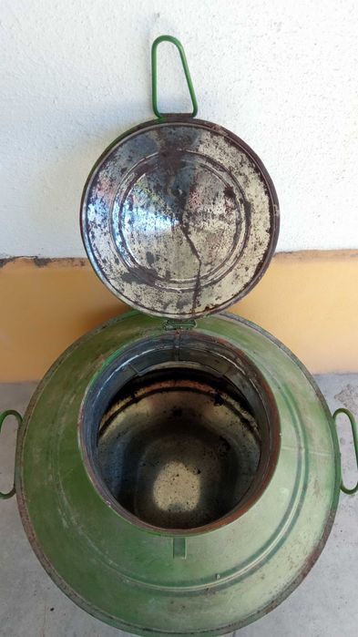 Bilha / Cântaro Antigo de Azeite em Metal (65cm) - Decoração Rústica