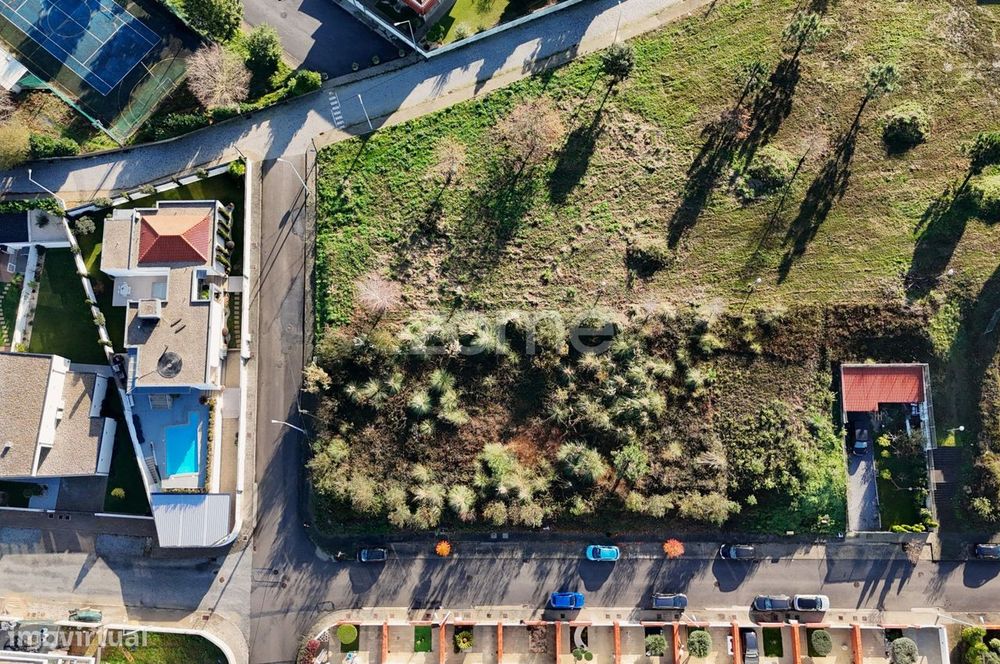 Lote de terreno para construção em Ribeirão, Vila Nova de Famalicão...