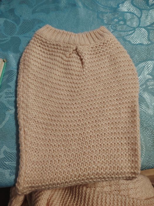 Sweter dzianinowy